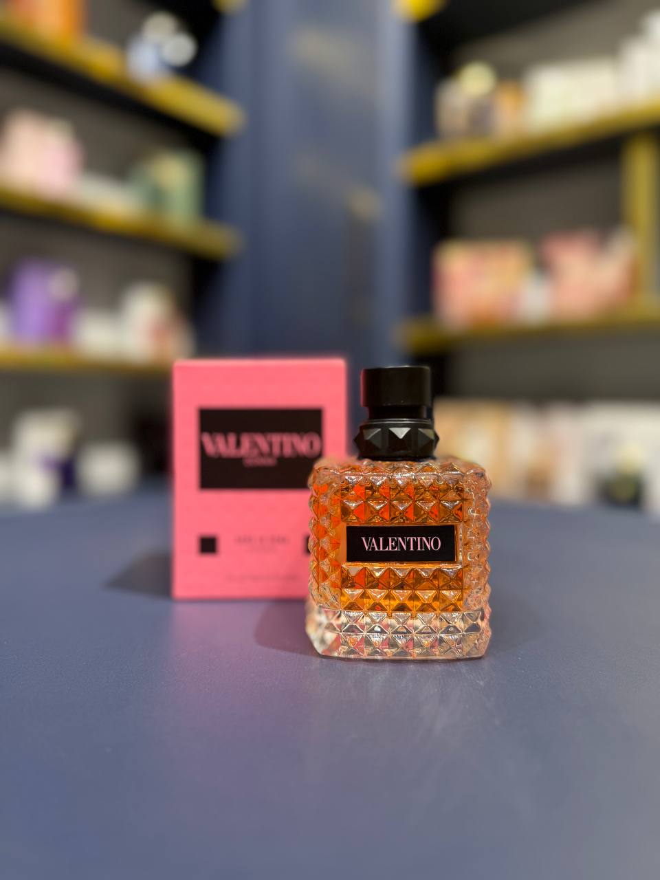 VALENTINO - Valentino Donna Born In Roma|دونا بورن این روما